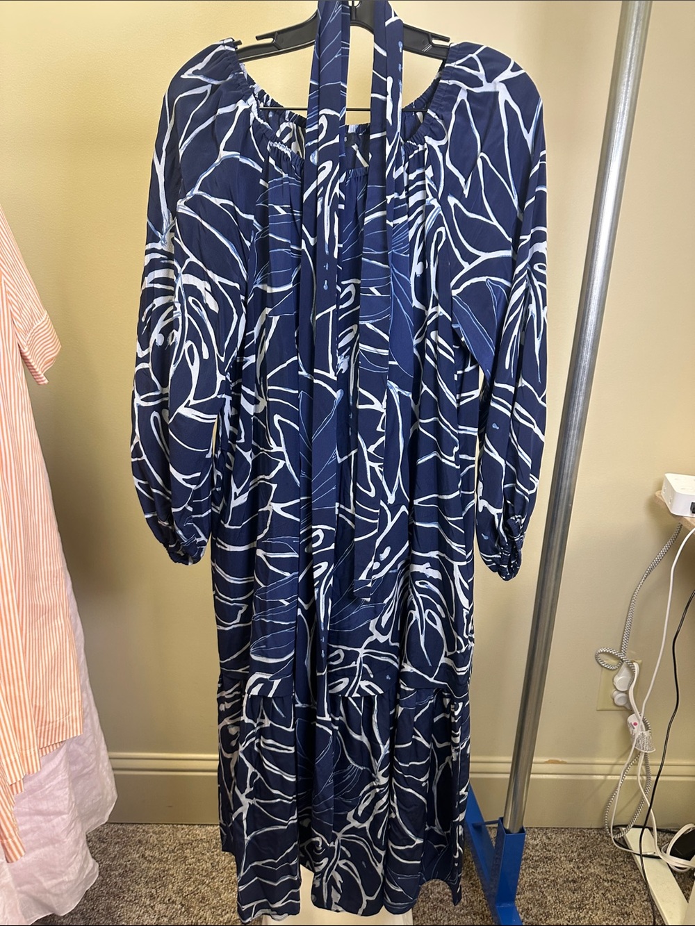 Lafayette 148 New York Navy and White Floral Tie-Front Maxi Dress